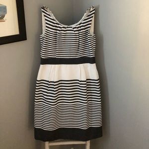 It’s either Anne Taylor or Banana Republic